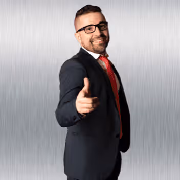 Mariusz Karwanecki - Ekspert nieruchomości